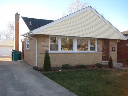 10 N Taft Ave., Hillside, IL 60162