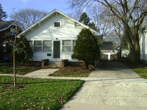 218 Anderson Blvd., Geneva, IL 60134