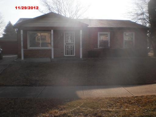 5645 Crestwood Rd., Matteson, IL 60443