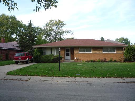 4440 Greenleaf Ave., Lincolnwood, IL 60712