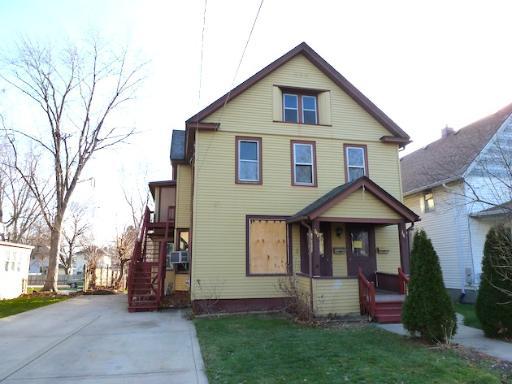 742-744 5th St., Aurora, IL 60505