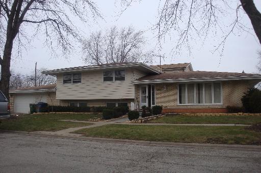 9736 S Kolmar Ave., Oak Lawn, IL 60453