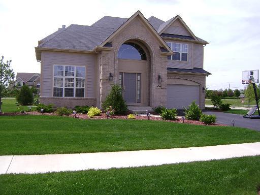1409 Hearthstone Ln., North Aurora, IL 60542