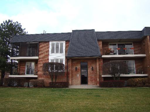 15720 Deerfield Ct. #2N, Orland Park, IL 60462