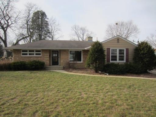 2304 N Winnebago St., Rockford, IL 61103