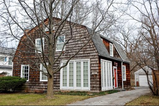 1963 Linden Ave., Highland Park, IL 60035