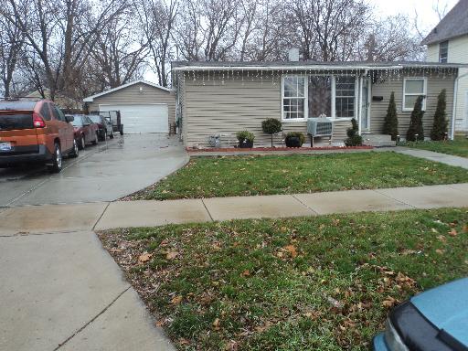 547 Plum St., Aurora, IL 60506