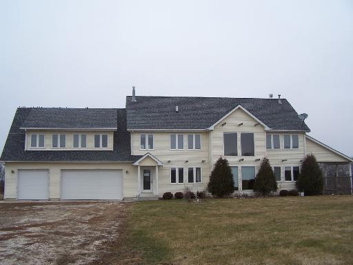 3742 E 29th Rd., Seneca, IL 61360