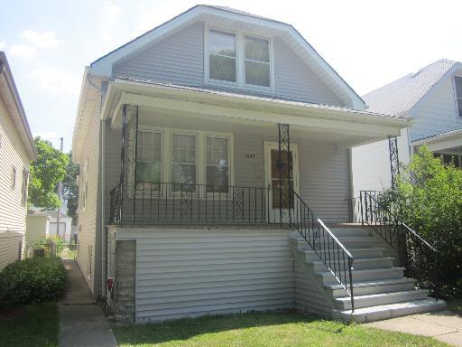 5843 W Waveland Ave., Chicago, IL 60634