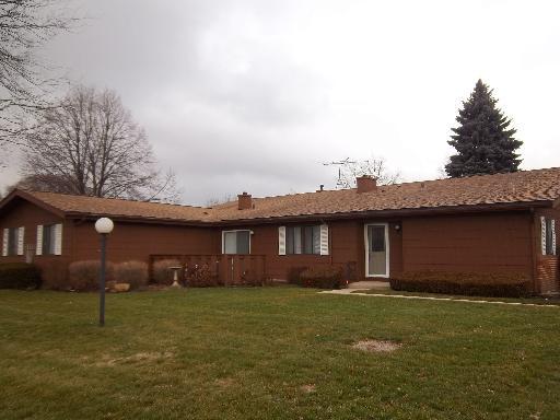 812 Wiltshire Dr. #4, Mchenry, IL 60050