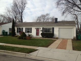 328 Macon Ave., Romeoville, IL 60446