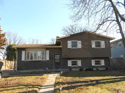 2505 N Frolic Ave., Waukegan, IL 60085