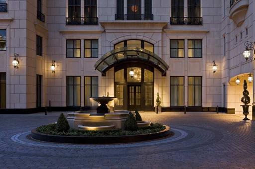 11 E Walton St. #5801, Chicago, IL 60611