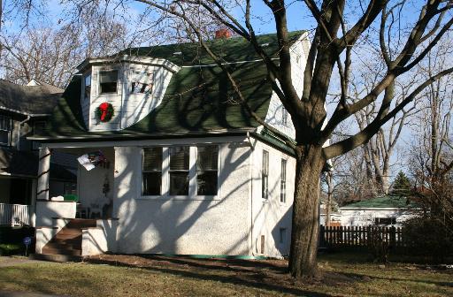 110 5th St., Wilmette, IL 60091