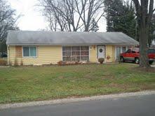 930 Hammond Ave., Aurora, IL 60506
