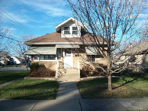 5568 W 96th St., Oak Lawn, IL 60453