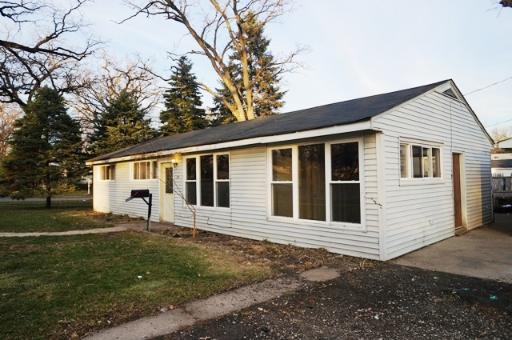339 Cross Meadow Dr., Mundelein, IL 60060
