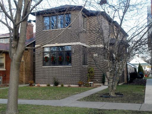 6855 N Oriole Ave., Chicago, IL 60631