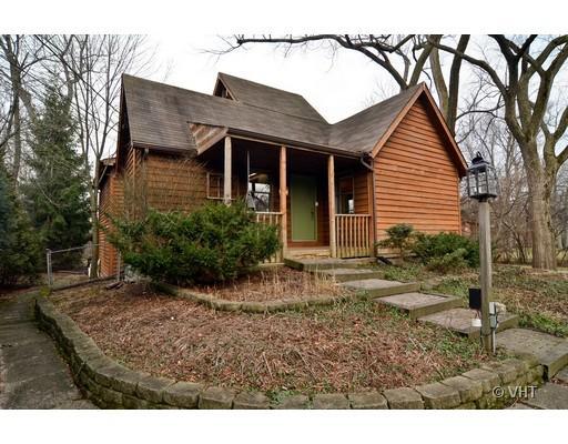 1806 Clavey Rd., Highland Park, IL 60035