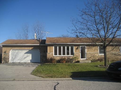 2407 Matthew Pl., Zion, IL 60099