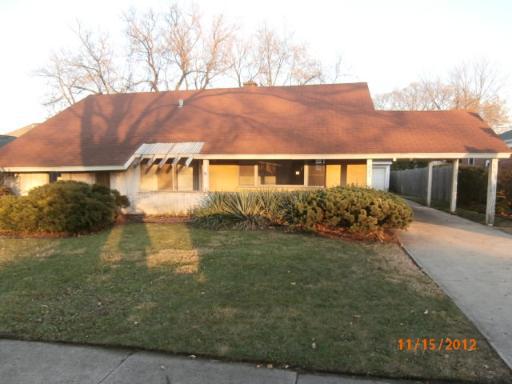 629 Beach Ave., La Grange Park, IL 60526