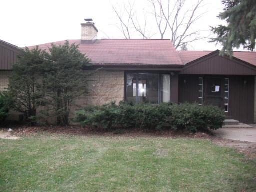 26122 N Hill Ave., Wauconda, IL 60084