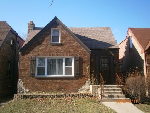 8440 S Prairie, Chicago, IL 60619