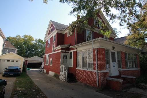 304-306 Fifth Avenue St., Aurora, IL 60505