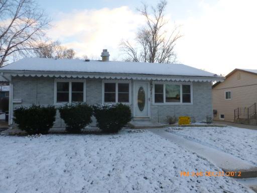 21 Mccabe Dr., Streamwood, IL 60107