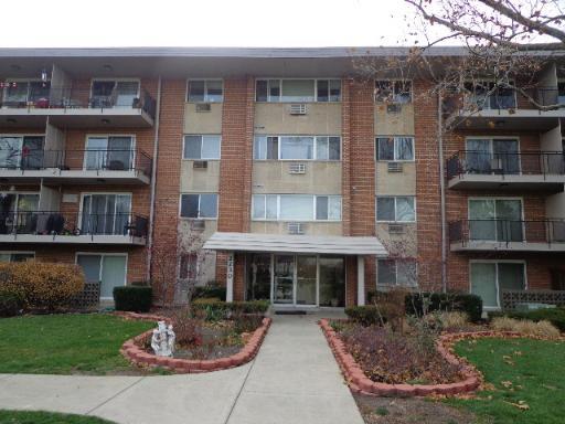 2230 S Goebbert Rd. #438, Arlington Heights, IL 60005