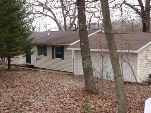 18 Chairtree Ct., Putnam, IL 61560