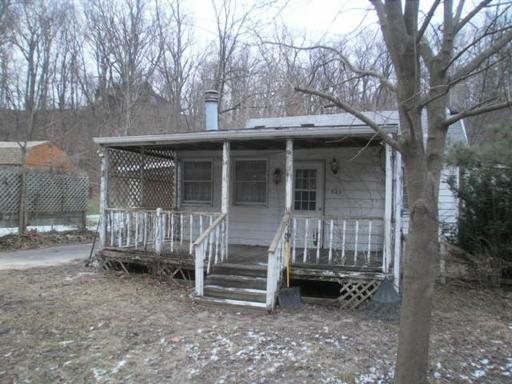 526 N Division St., Utica, IL 61373