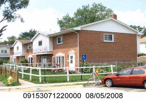 8842 Dee Rd. #D, Des Plaines, IL 60016