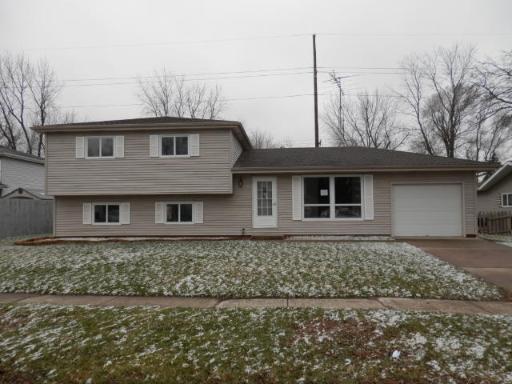 43 Karen Dr., Bourbonnais, IL 60914