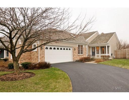 445 Park Barrington Dr., Barrington, IL 60010