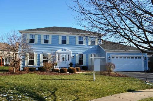 1083 Lewis Dr., Geneva, IL 60134