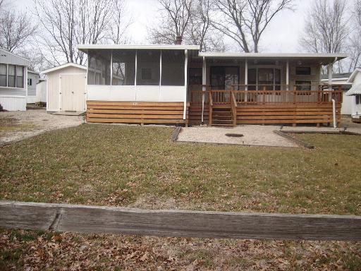 148 Eucalyplus Dr., Marseilles, IL 61341
