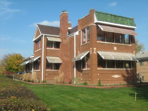7560 W Touhy Ave., Chicago, IL 60631