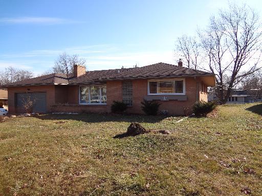 2903 E State St., Rockford, IL 61107