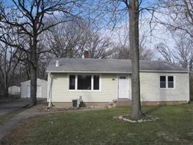 9233 Baldwin Dr., Machesney Park, IL 61115