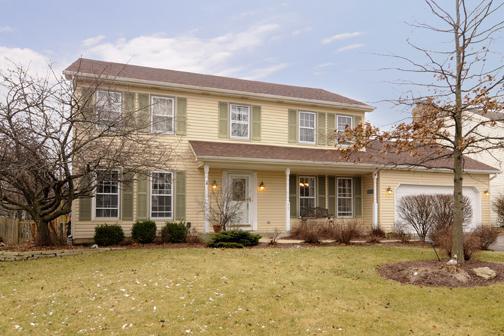 81 Venetian Way Cir., Wheaton, IL 60187