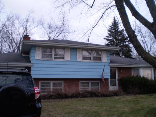 433 Hackberry Rd., Frankfort, IL 60423