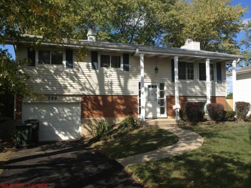 790 Alcoa Ln., Hoffman Estates, IL 60194