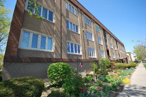 10048 Pulaski Rd. #3F, Oak Lawn, IL 60453