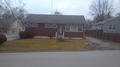 620 Edison Ave., Aurora, IL 60505