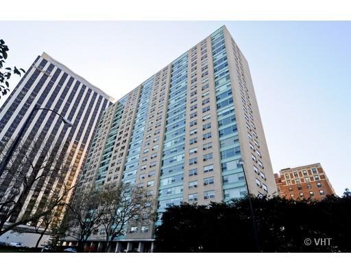 3180 N Lake Shore Dr. #3H, Chicago, IL 60657