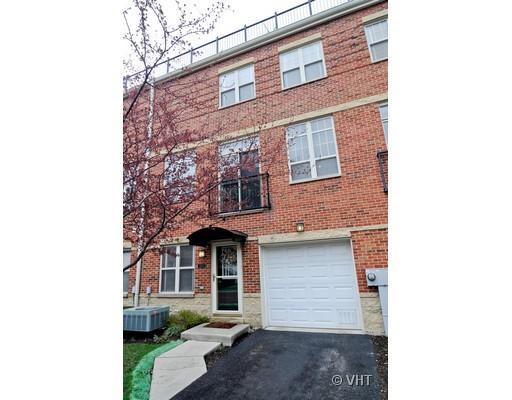 3253 N Bay Ct., Chicago, IL 60618