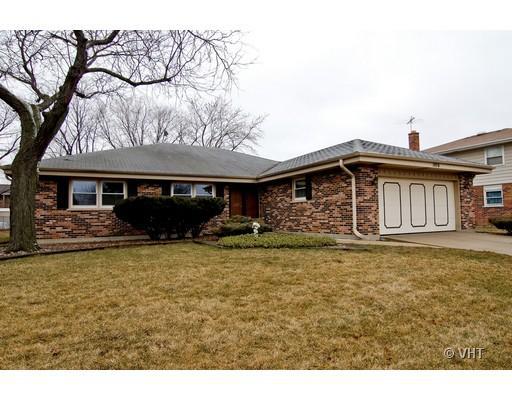1970 Goebbert Rd., Arlington Heights, IL 60005