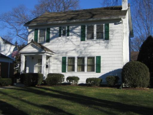 521 S Kensington Ave., La Grange, IL 60525