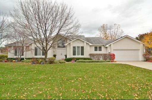 2521 Hybernia Dr., Highland Park, IL 60035